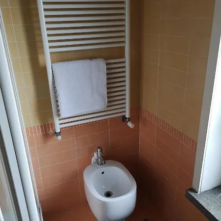 公寓 Cadolini - Duomo In 20 Min - Quiteness And Garden 米兰